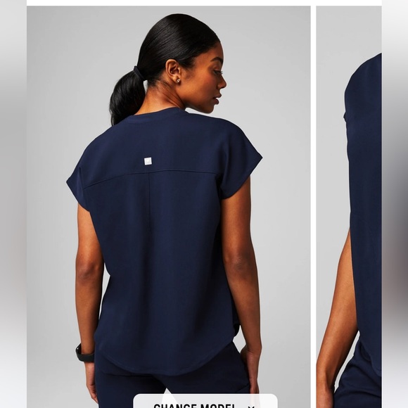 Evolve Fabletics Scrub Top - Picture 4 of 7